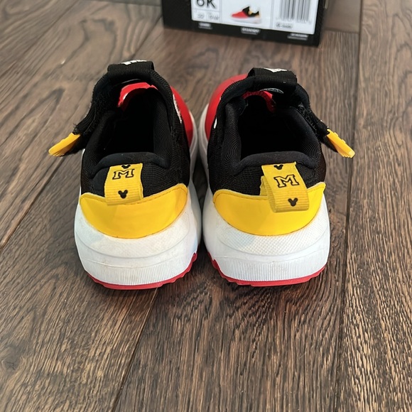 Adidas x Disney suru365 Mickey Mouse - Picture 3 of 4